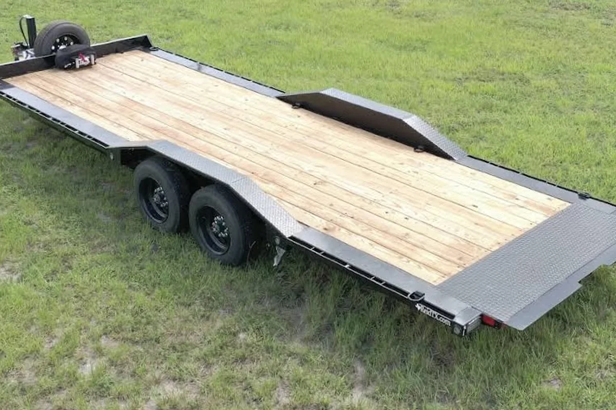 Wood deck detail on LA Trailers Rental trailer